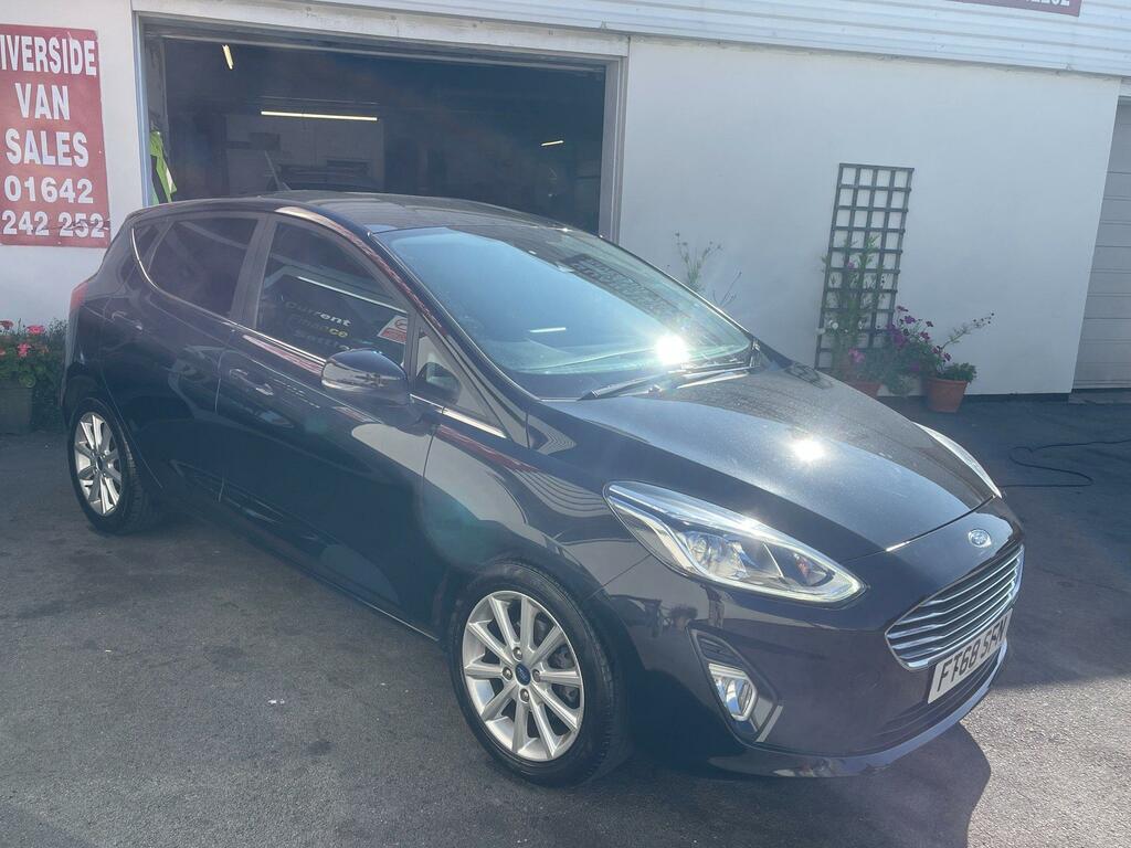 Ford Fiesta Titanium FT68SFN Black #2