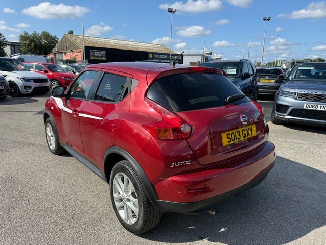 Nissan Juke Acenta Premium Suv Red #5