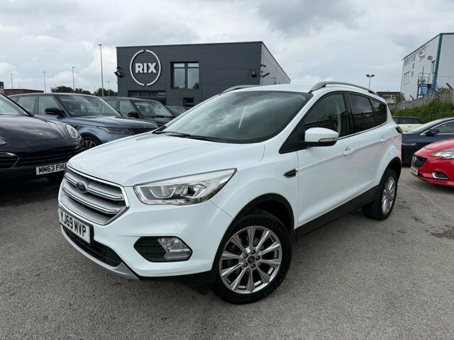 Ford Kuga Ecoboost Titanium Edition Suv YJ69MVP White #2