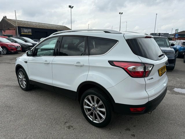 Ford Kuga Ecoboost Titanium Edition Suv YJ69MVP White #4