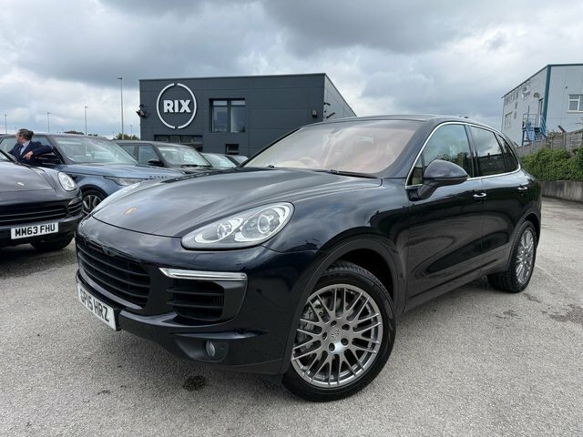 Porsche Cayenne  Red #2