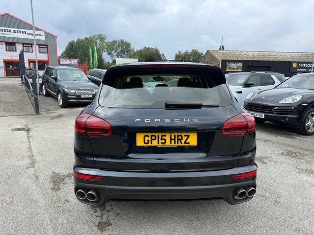 Porsche Cayenne  Red #6