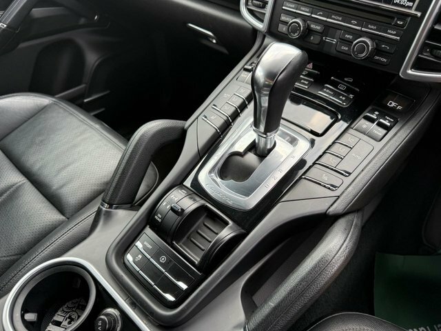 Porsche Cayenne 3.0Td V6 Tiptronic White #26