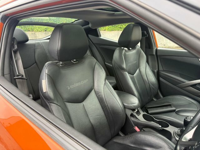Hyundai Veloster Hatchback Black #14