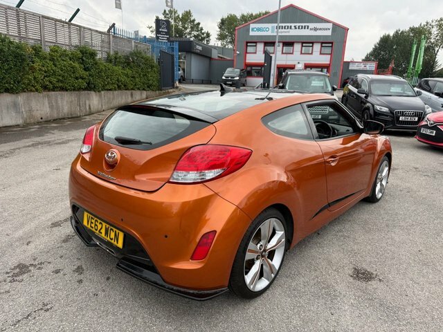 Hyundai Veloster Hatchback Black #8