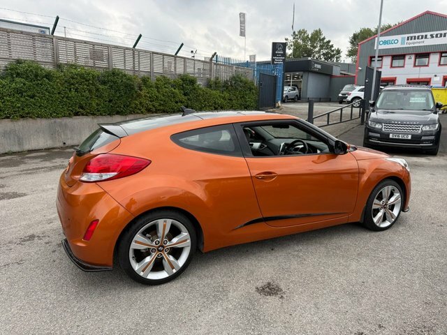 Hyundai Veloster Hatchback Black #9