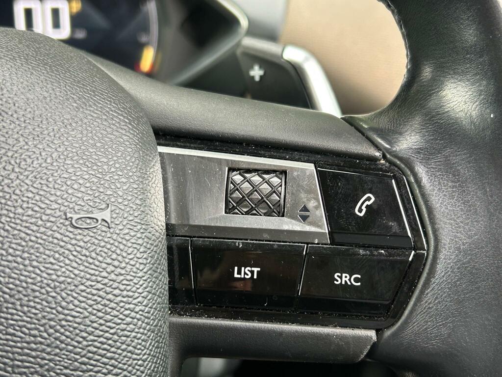 DS DS 3 Crossback Performance Line Grey #28