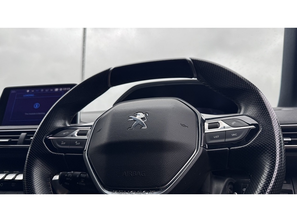 Peugeot 5008 Bluehdi Gt Line Grey #4
