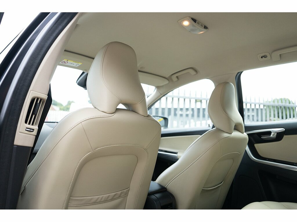 Volvo XC60  Blue #19