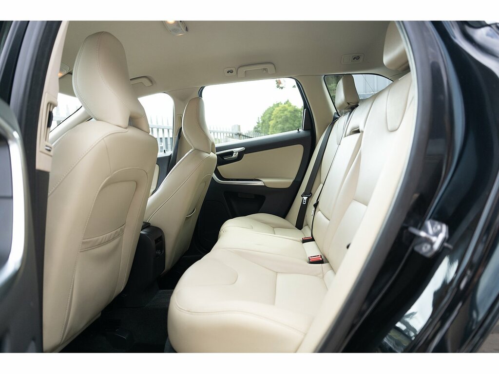 Volvo XC60  Blue #18
