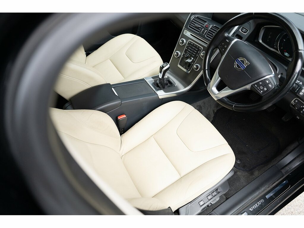 Volvo XC60  Blue #24