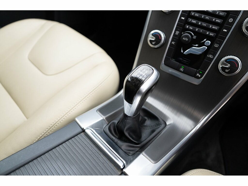 Volvo XC60  Blue #25