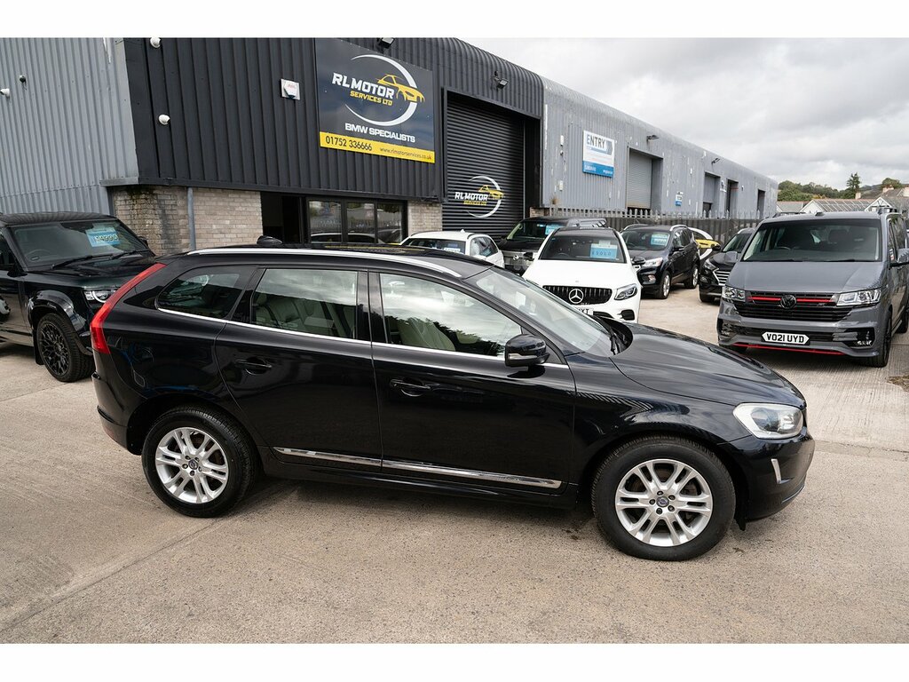 Volvo XC60  Blue #12