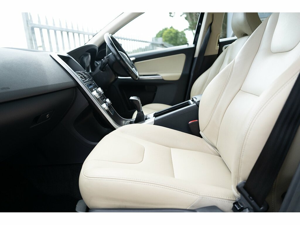 Volvo XC60  Blue #22