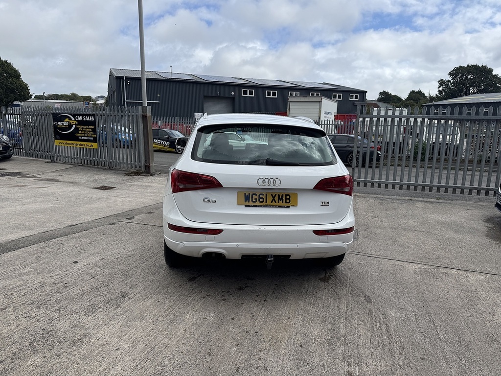 Audi Q5 Tdi Se White #4