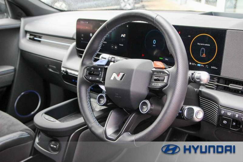 Hyundai Ioniq 5 478Kw 84 Kwh Grey #5
