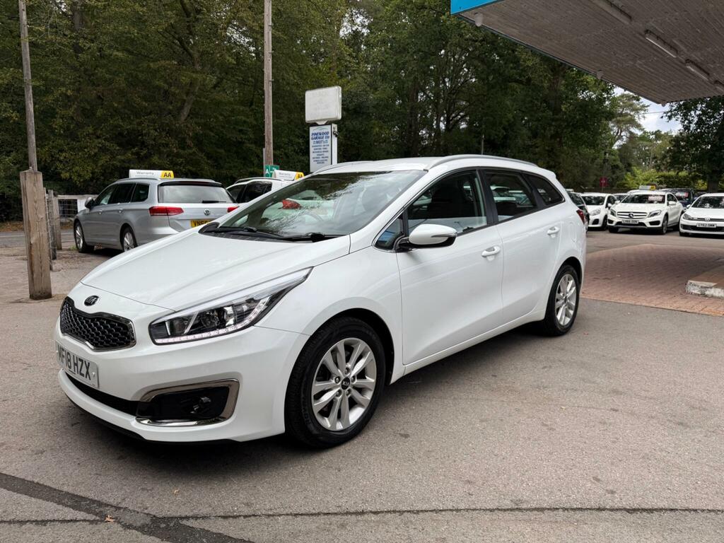 Kia Ceed 1.6 Crdi 2 Sportswagon Euro 6 S S White #3
