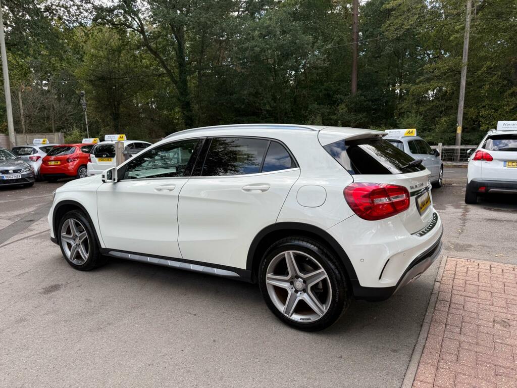 Mercedes-Benz GLA Class 2.0 Gla250 Amg Line 7G-dct 4Matic Euro 6 S S White #2