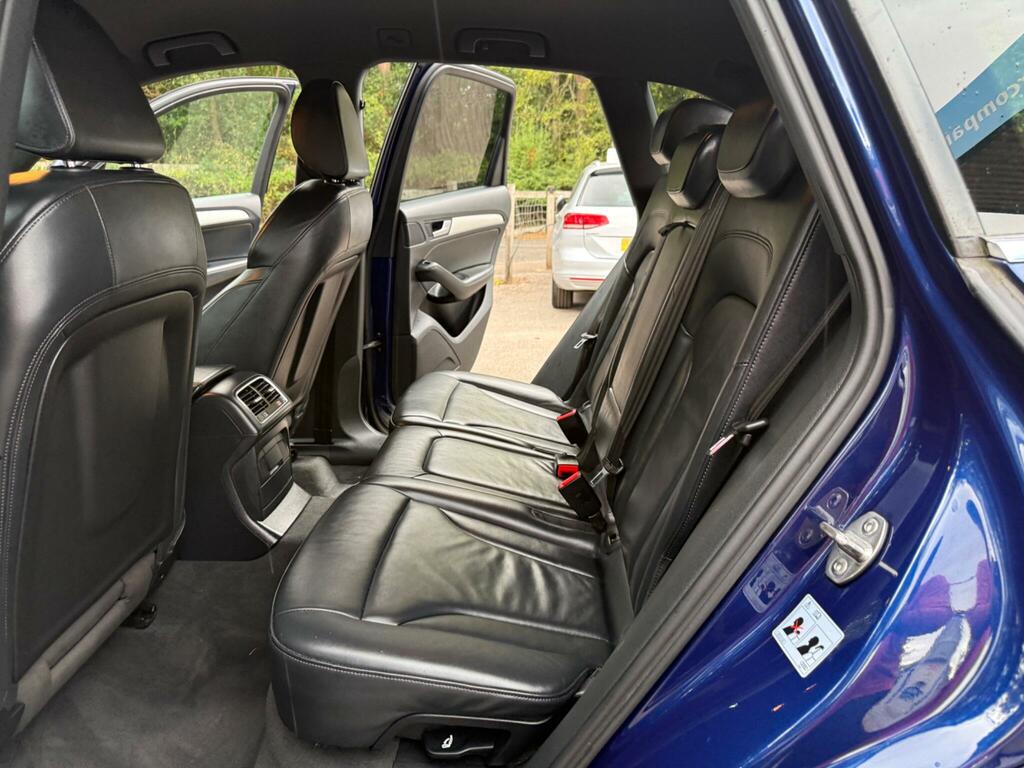 Audi Q5 Black #27