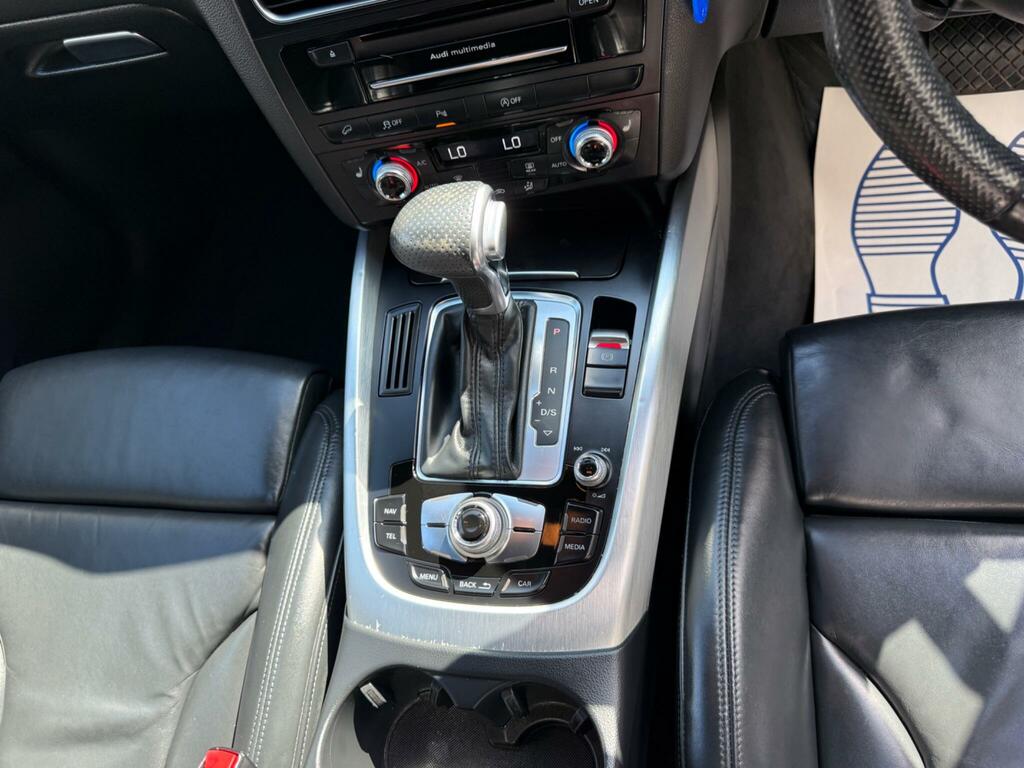 Audi Q5 Black #35