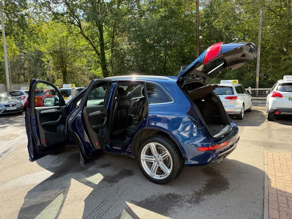 Audi Q5 Black #14