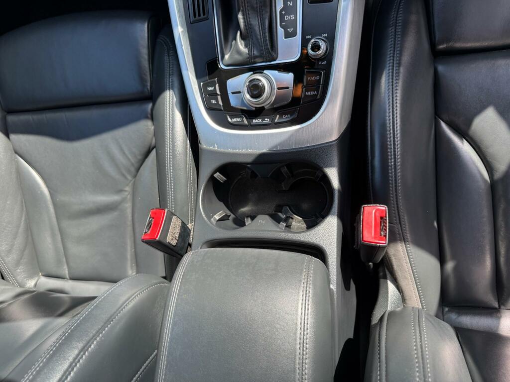 Audi Q5 Black #34