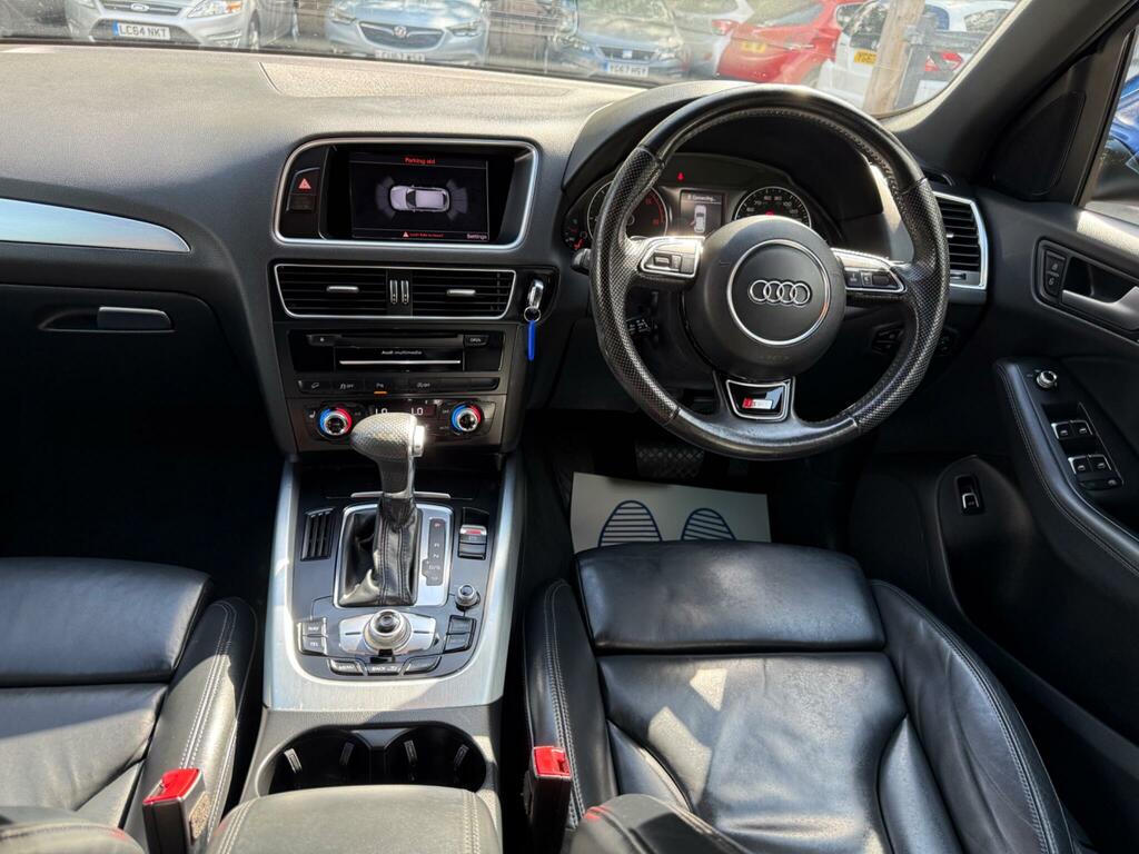 Audi Q5 Black #19