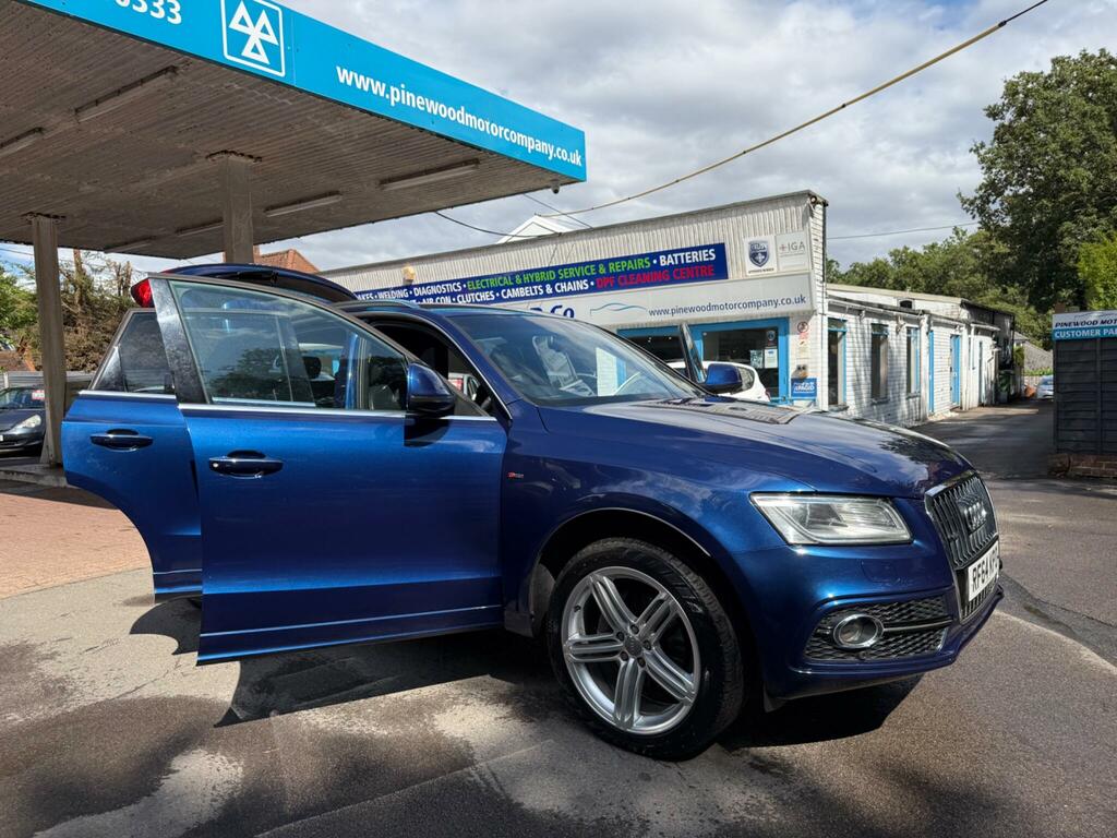 Audi Q5 Black #10