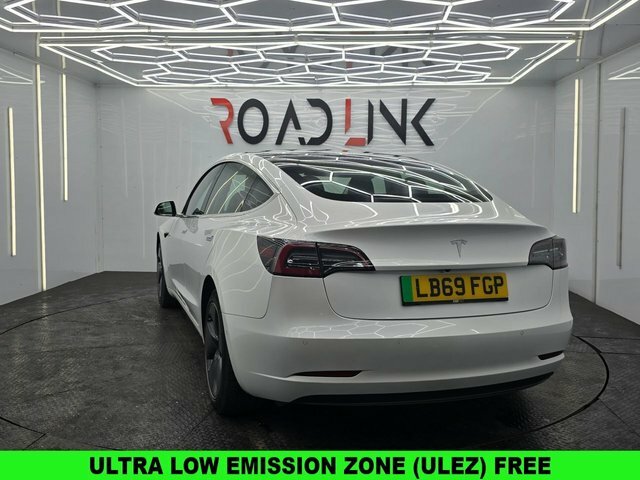 Tesla Model 3 Standard Range Plus Saloon Rwd LB69FGP White #2