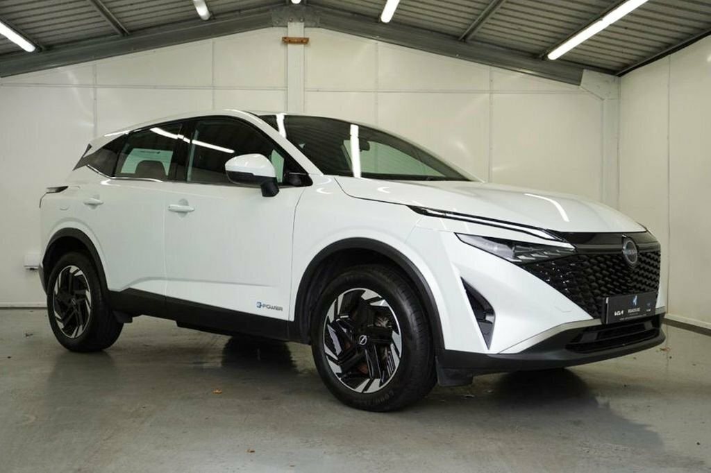 Nissan Qashqai 1.5L Acenta Premium White