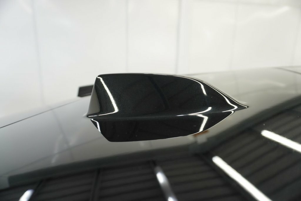 Volvo C40 Suv Black #6