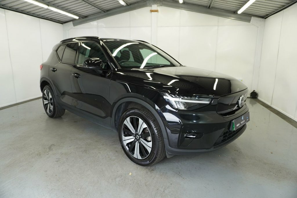 Volvo XC40 Suv AMZ3839 Black #2
