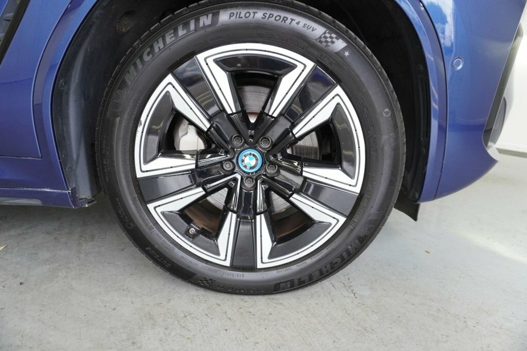 BMW iX3 Suv AMZ4530 Blue #3