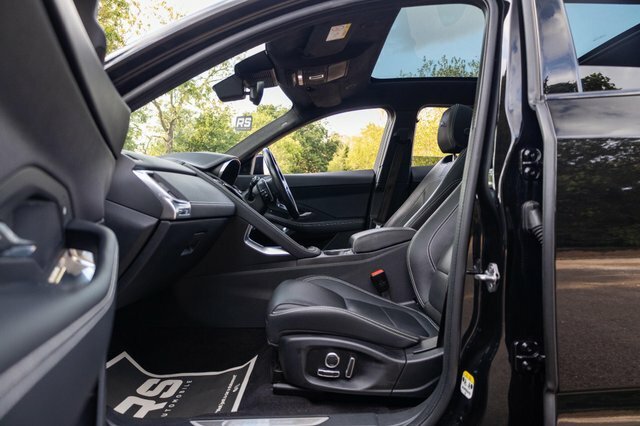 Jaguar E-Pace 2.0 D204 Mhev R-dynamic S Awd Euro 6 S S GD21WNJ Black #2
