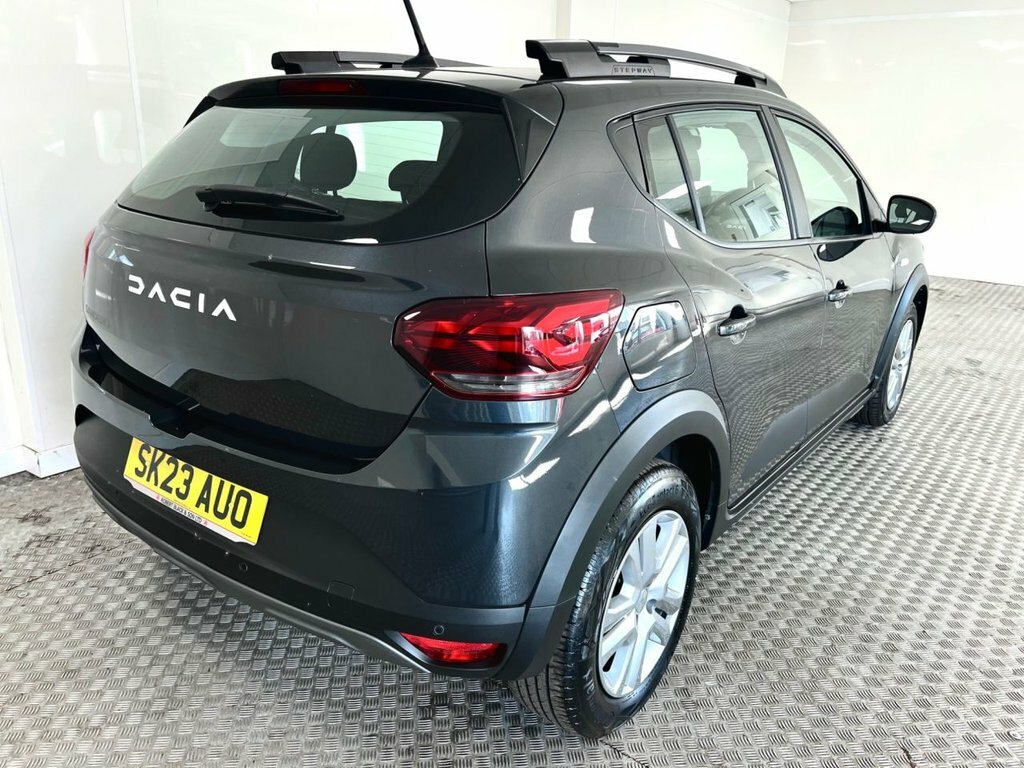 Dacia Sandero Stepway Petrol SK23AUO #2