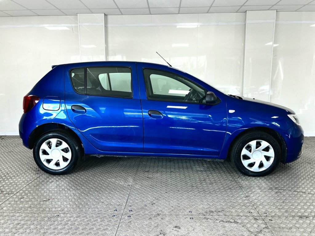 Dacia Sandero Petrol SV70VGC #3