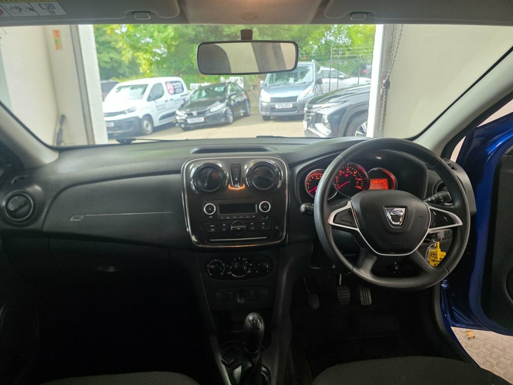 Dacia Sandero Essential Grey #8