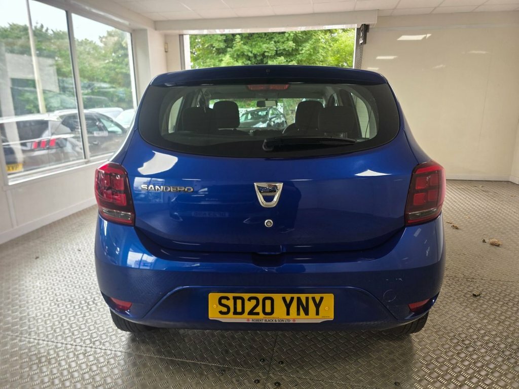 Dacia Sandero Essential Grey #11