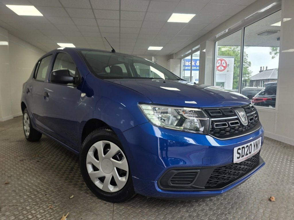 Dacia Sandero Essential Grey #1