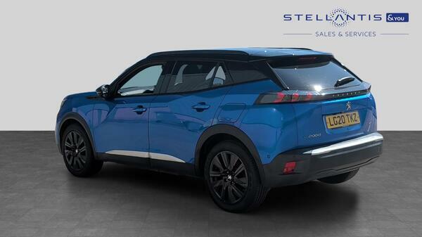 Peugeot e-2008 50Kwh Gt Suv 136 Ps Blue #6