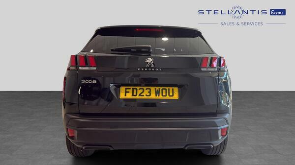 Peugeot 3008 1.2 Puretech Active Premium Suv Eat E  #4