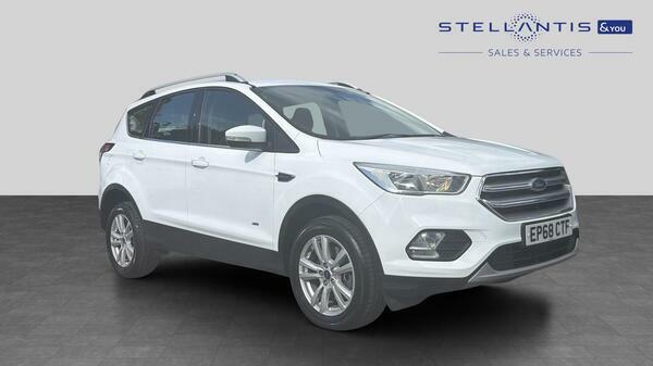 Ford Kuga 2.0 Tdci Ecoblue Zetec Suv Awd E EP68CTF White
