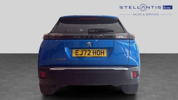 Peugeot e-2008 50Kwh Allure Premium Suv 7Kw EJ72HOH  #4