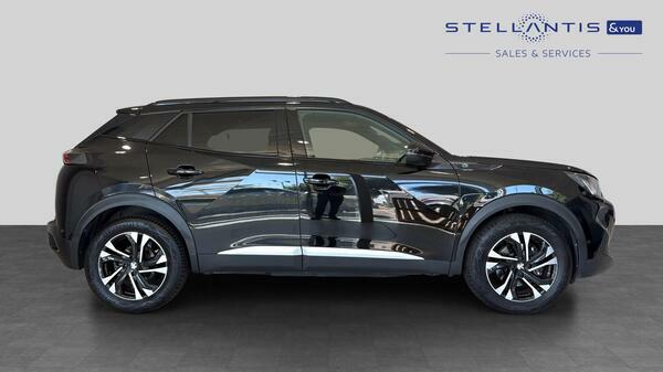 Peugeot e-2008 50Kwh Gt Suv 7Kw Charger 136 PK23NMU  #2
