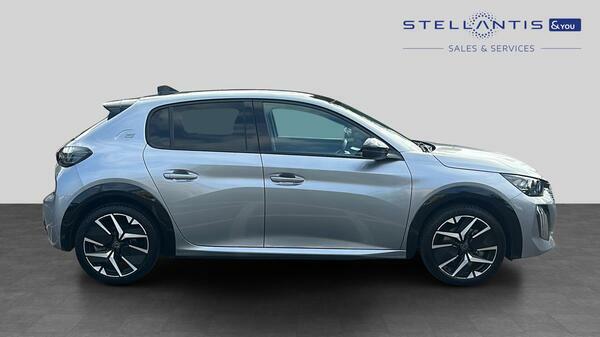 Peugeot e-208 51Kwh Gt 11Kw Charger  #2