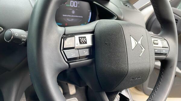 DS DS 3 Crossback Hatchback Grey #20