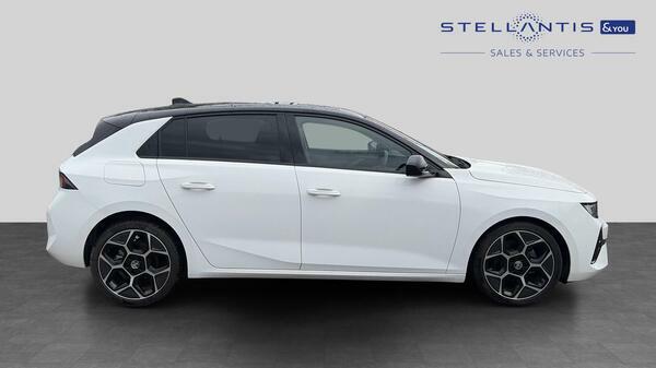 Vauxhall Astra 1.2 Turbo Ultimate Hatchback Euro #2