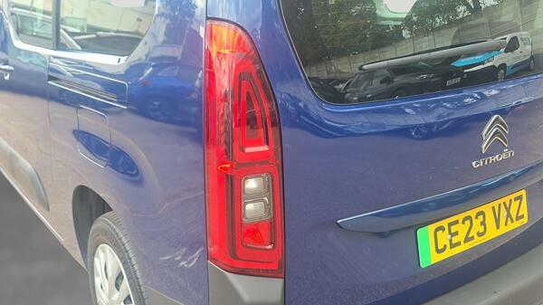 Citroen e-Berlingo 50Kwh Feel XL Mpv 7.4Kw Charger #5