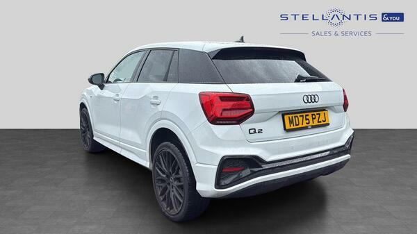 Audi Q2 1.5 Tfsi Cod 35 Black Edition Suv S Tro MD75PZJ #6