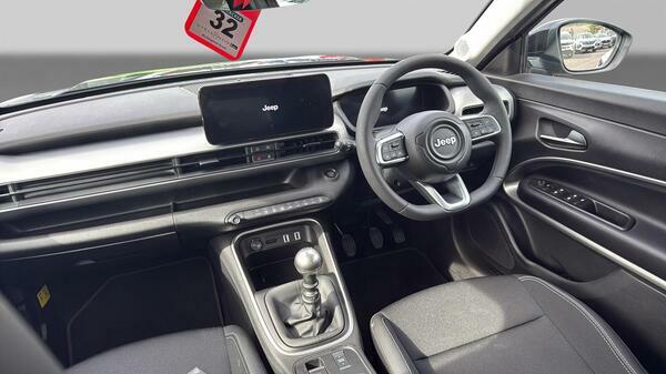 Jeep Avenger 1.2 E-hybrid Summit Dct 2025 Grey #15